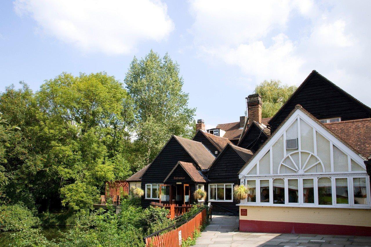Premier Inn Harlow Bagian luar foto