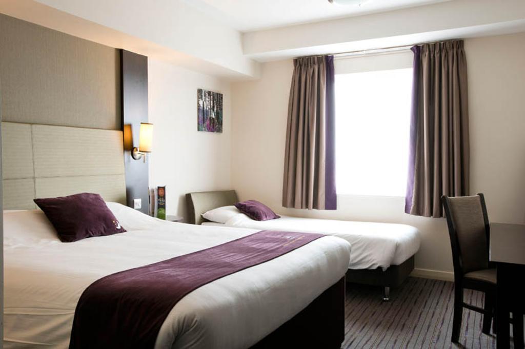 Premier Inn Harlow Ruang foto